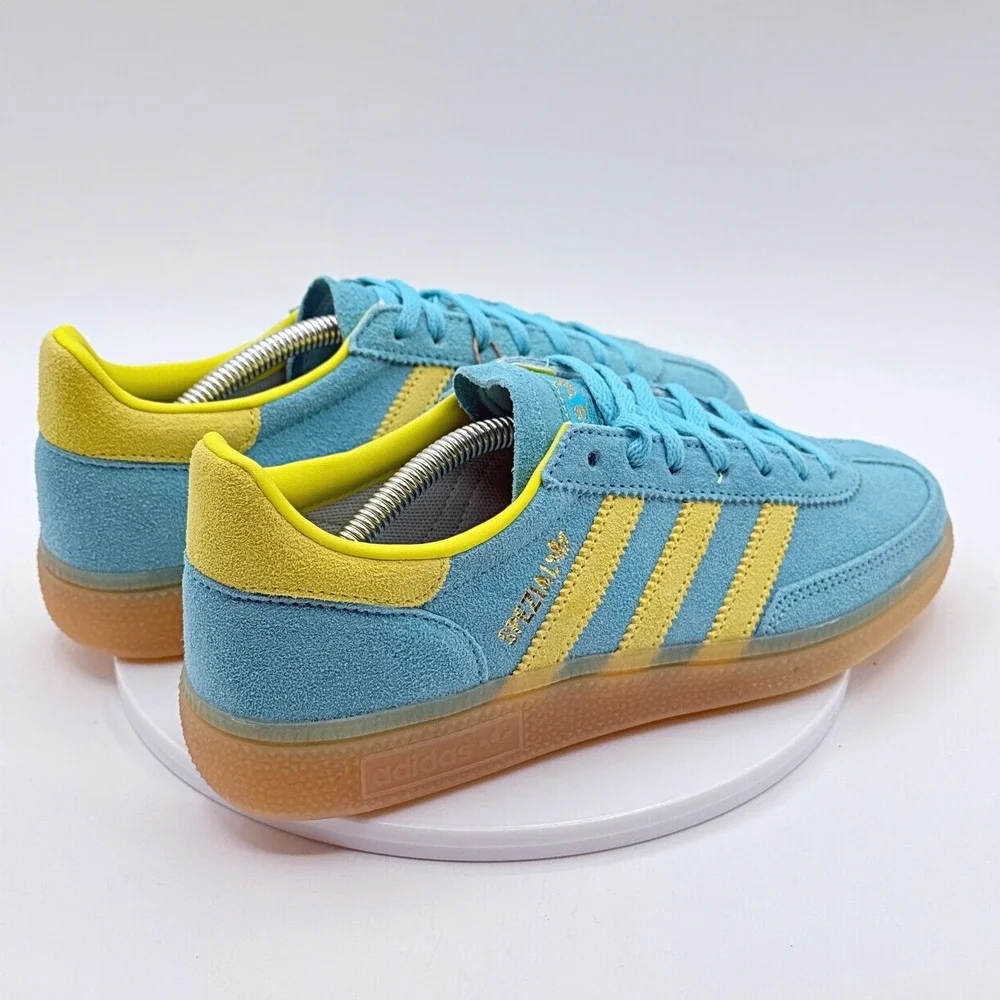Adidas Handball Spezial W Sneakers 8.5 Womens Blue Glow/Yellow/Gum JR7351, NEW